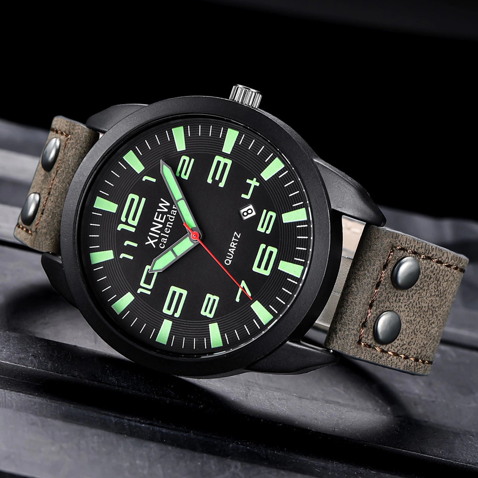 Arabic Numerals Calendar Luminous Dial Outdoor Men'S Casual Quartz Watch Leather Strap Simple Men'S Watch